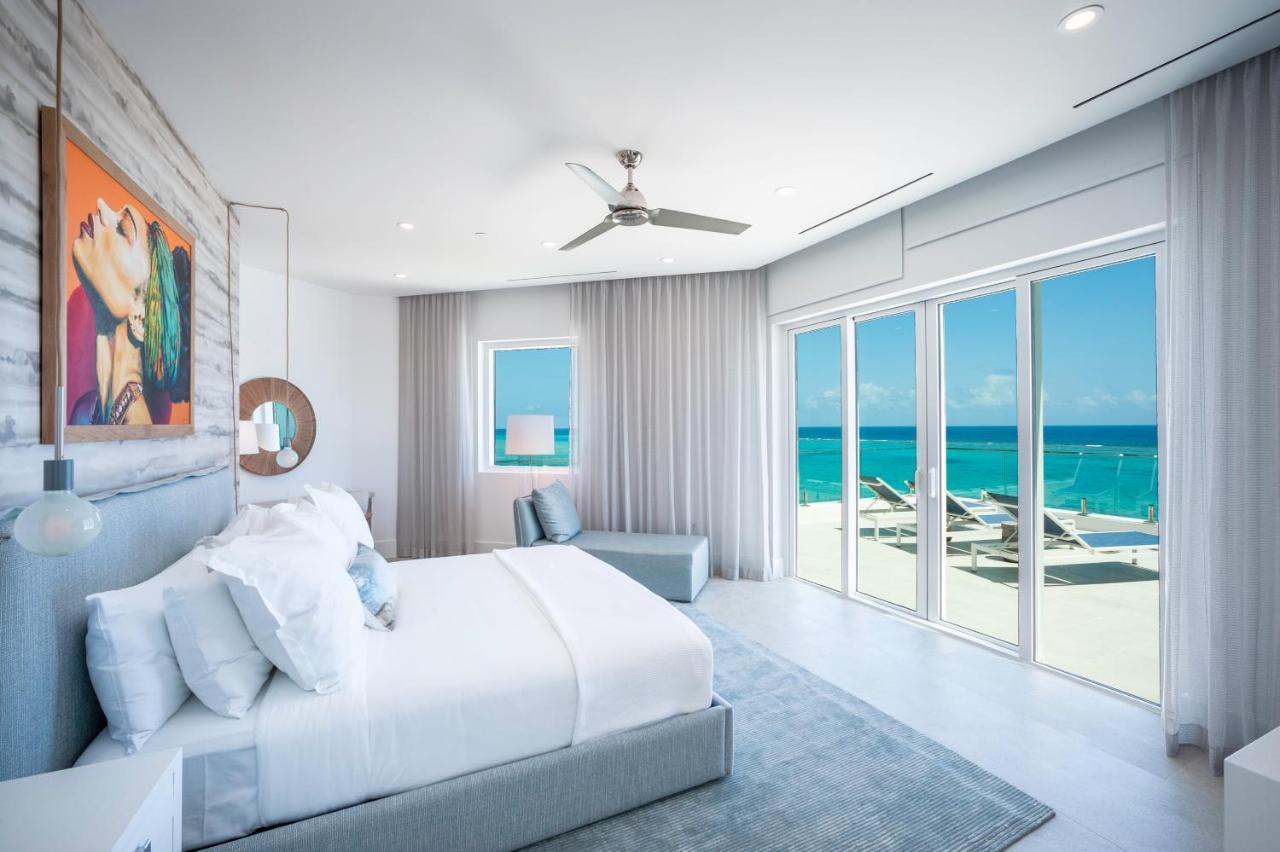 Rum Point Club Residences Driftwood Village Ngoại thất bức ảnh