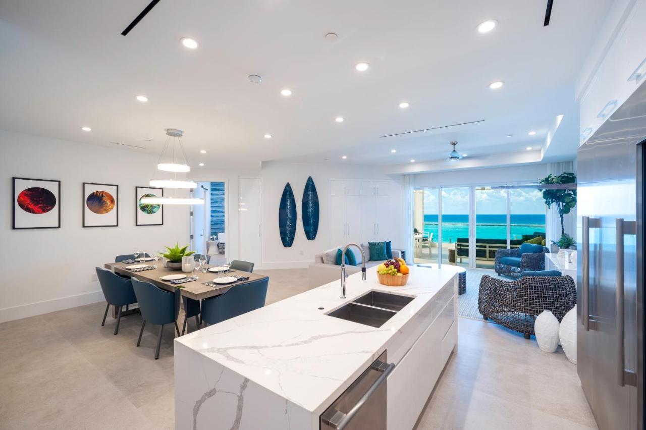 Rum Point Club Residences Driftwood Village Ngoại thất bức ảnh
