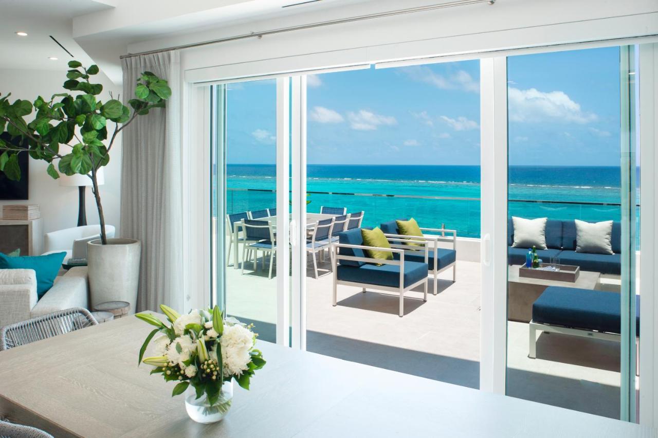 Rum Point Club Residences Driftwood Village Ngoại thất bức ảnh