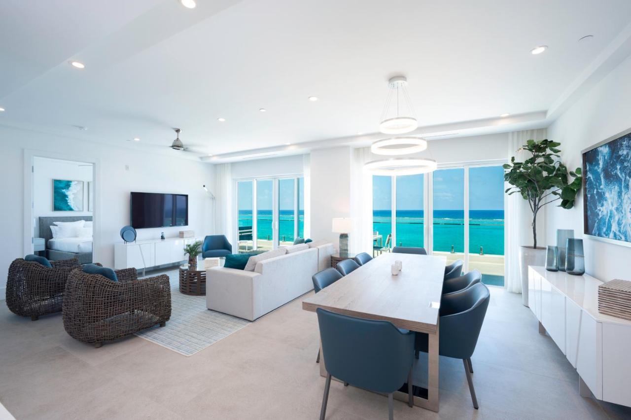 Rum Point Club Residences Driftwood Village Ngoại thất bức ảnh