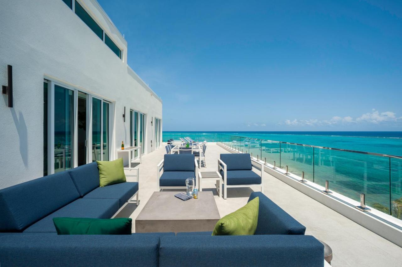 Rum Point Club Residences Driftwood Village Ngoại thất bức ảnh