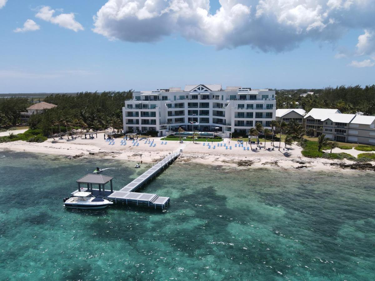 Rum Point Club Residences Driftwood Village Ngoại thất bức ảnh